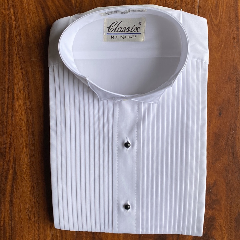 NWT tuxedo wingtip pleated white shirt by Classix for men